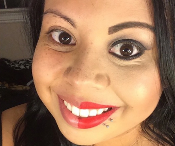 Pürüzsüz Cilt Makyajı Nasıl Yapılır?