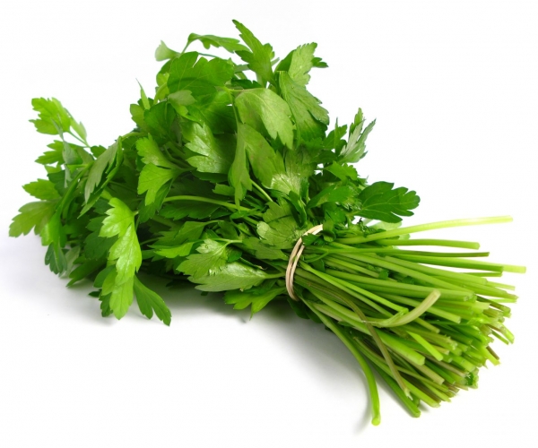 Taze maydanozda bulunan vitaminler nelerdir?